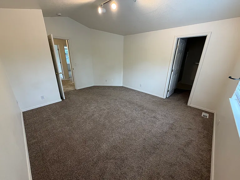 5610 S Flax Pl — Photo 11
