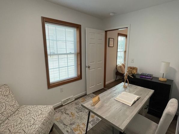 3 Bedroom 2 Bathroom Townhome | 128 Ash St, California, PA