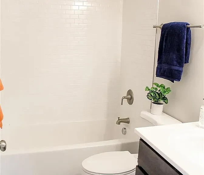 3863 Bedford Pointe Dr — Photo 4