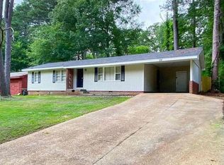 528 Daniel Cir, Jackson, MS 39212