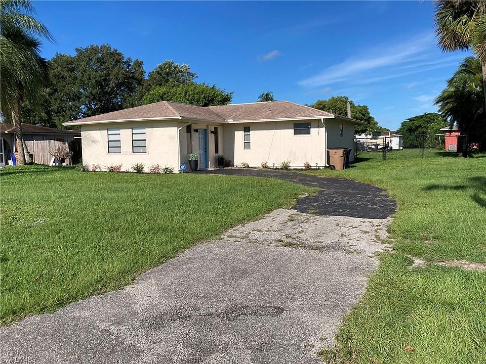 1st image of 1421 Caywood Cir S