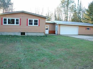 4394 Lost Lake Rd, Gilbert, MN 55741