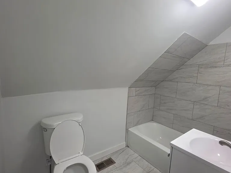 238 Newhall St — Photo 16