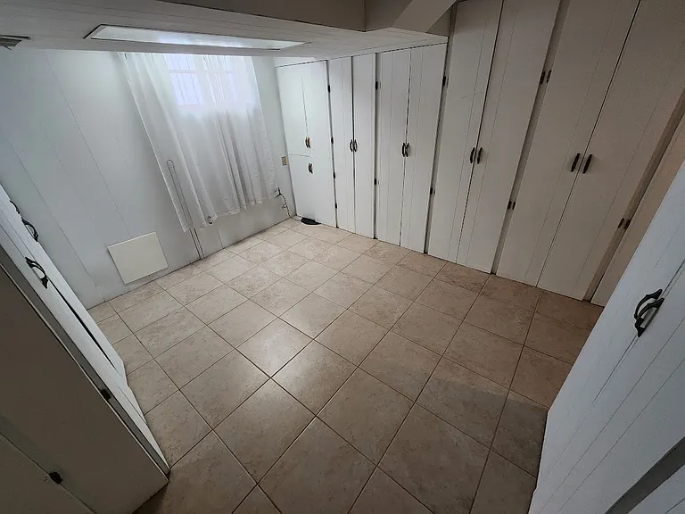 4504 Albion Rd — Photo 6