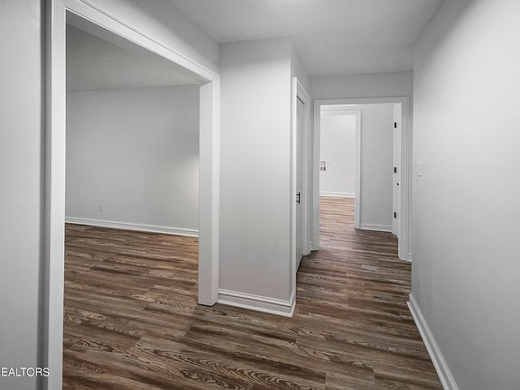 4th image of 4800 Parva Dr