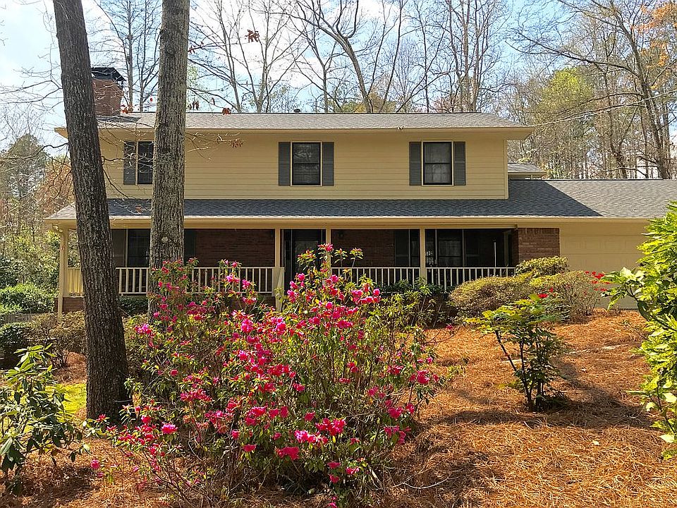 1st image of 2401 Prince Howard Ln