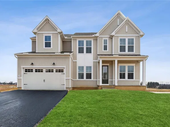 5772 Frederick Dr E, Allen Township, PA 18017