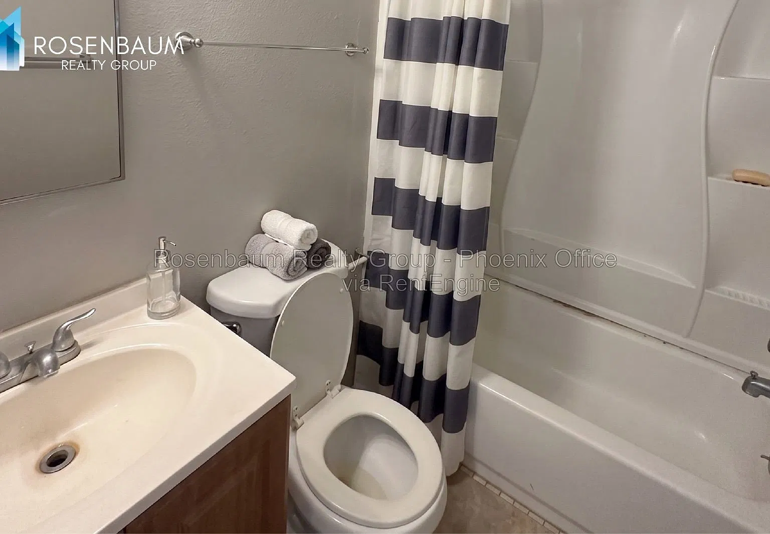 2 bed, 1.0 bath, 835 sqft, $1,099 — Photo 4