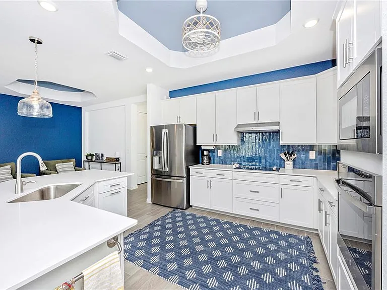 17697 Santorini Ct — Photo 8