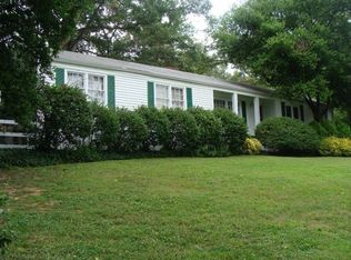 103 Hollyberry Ln, Chattanooga, TN 37411