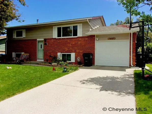 7333 Windsor Blvd, Cheyenne, WY 82009