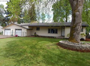 2151 Devos St, Eugene, OR 97402