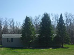 2484 Long Lake Rd, Cheboygan, MI 49721