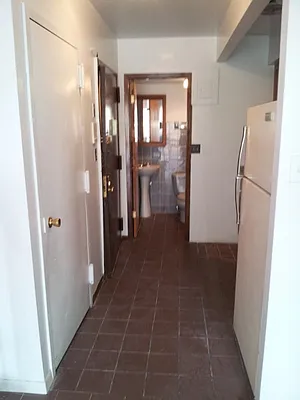 Rented by Azure Realty NY LLC | media 9