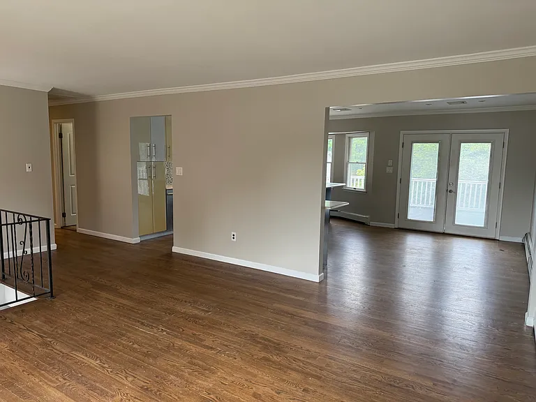 266 Edward Ave #2 — Photo 16