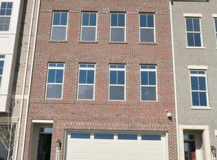 10221 Hilltop Ascent Dr, Rockville, MD 20850