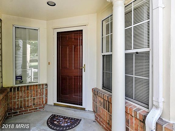 Covered Front Porch Area