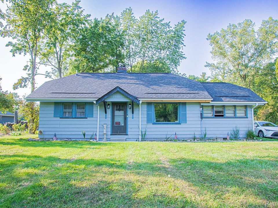 1st image of 5892 Gratiot Ave