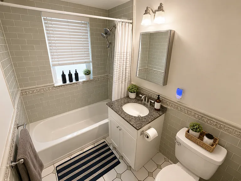 71 Beechcroft St #1 — Photo 8