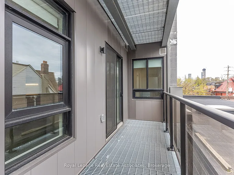 1000 Bathurst St #302 — Photo 18