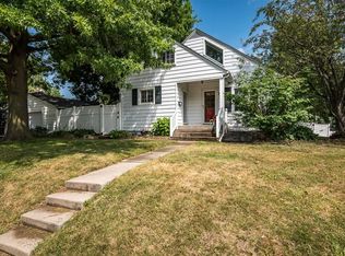 1536 Tracy Ln, Iowa City, IA 52240
