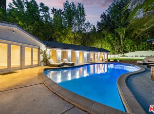 16221 Elisa Pl, Encino, CA 91436
