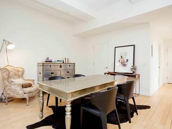 4th image of 15 Broad St APT 1022