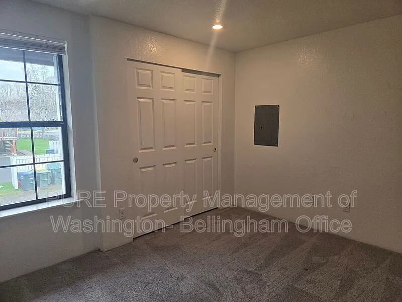 Building Photo - 1720 Texas St #4