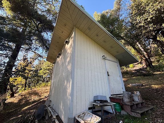 4th image of 3701 Radical Ridge Road