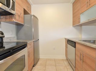 123 Tidewater St, Jersey City, NJ 07302