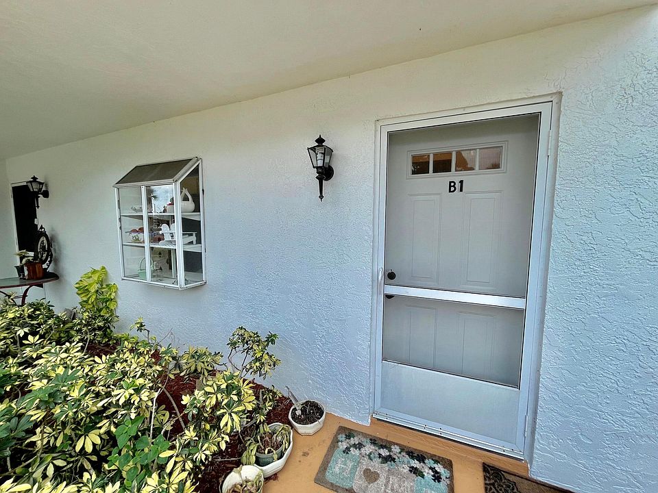 2nd image of 1219 S LAKES END Drive #B1