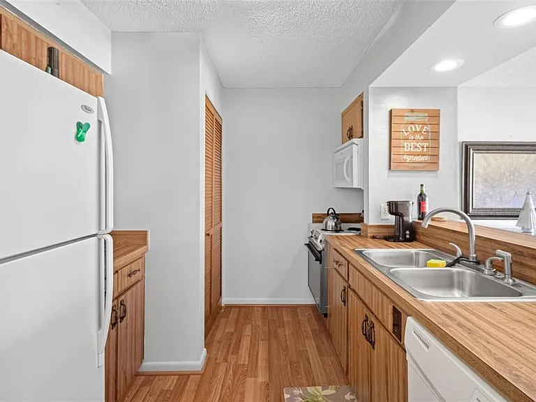 29300 Bay Hollow Dr #3250 — Photo 9