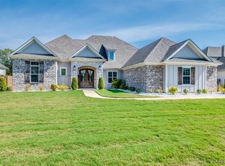 8555 Twin Gables Dr, Montgomery, AL 36116