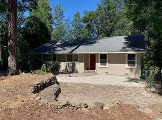 6174 Green Leaf Ln, Foresthill, CA 95631