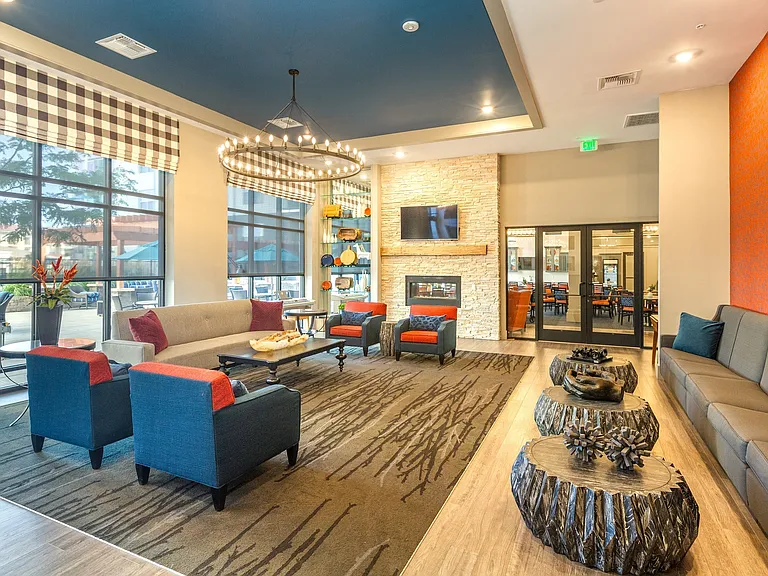 Solana Lakewood 55+ Active Adult Apartment Homes — Photo 8