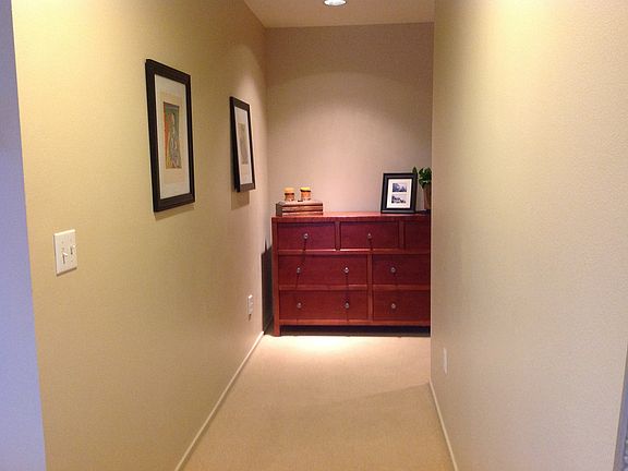 3rd image of 2727 Eastlake Ave E APT 404