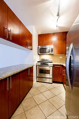 Rented by Mirador Real Estate | media 16