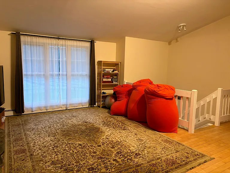 200 Obrien Ct — Photo 4