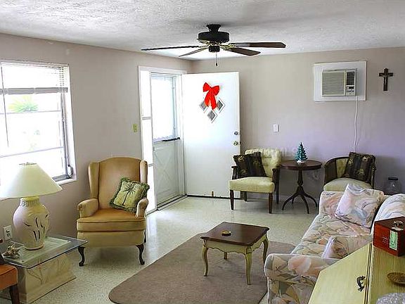 5th image of 4827 Odyssey Ave