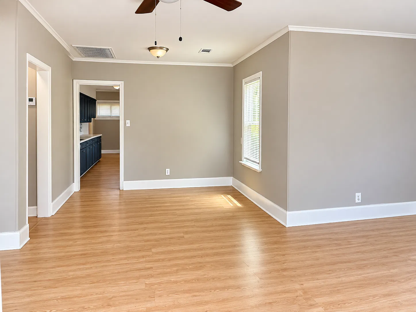 3 bed, $1,500 — Photo 3