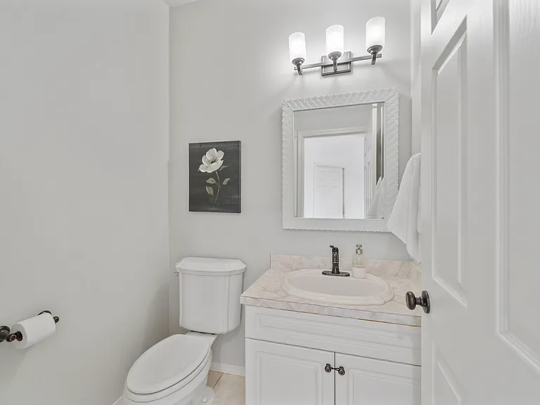 4949 Rau Ln — Photo 33
