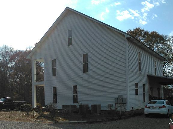 3rd image of 270 Olivet Dr