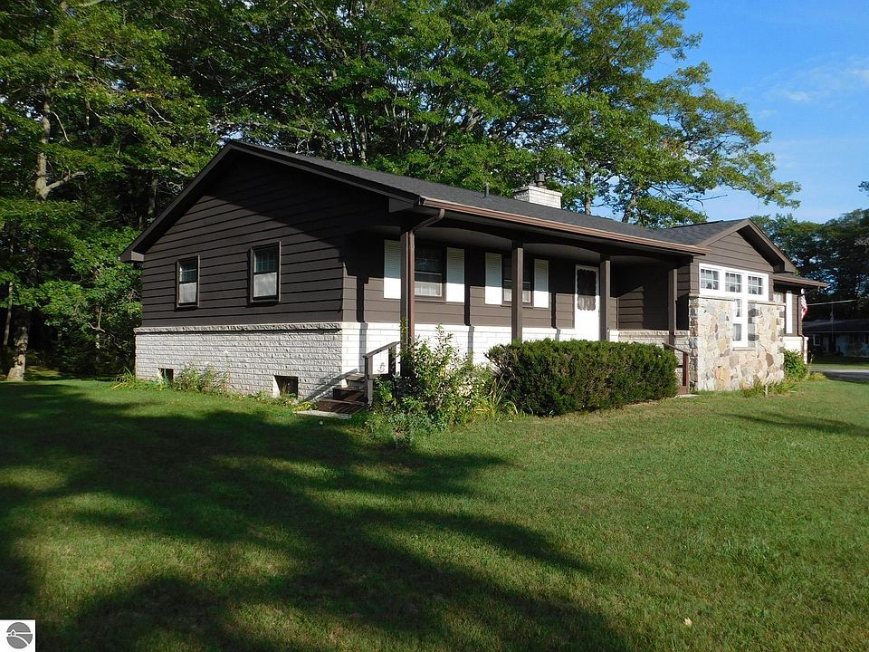 3125 S Dr, Greenbush, MI 48738 Zillow