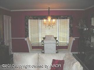 5th image of 1008 S Lamar St