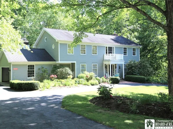 5437 Crestwood Rd, Bemus Point, NY 14712