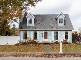 2589 Hickoryvale Dr, New Albany, IN 47150