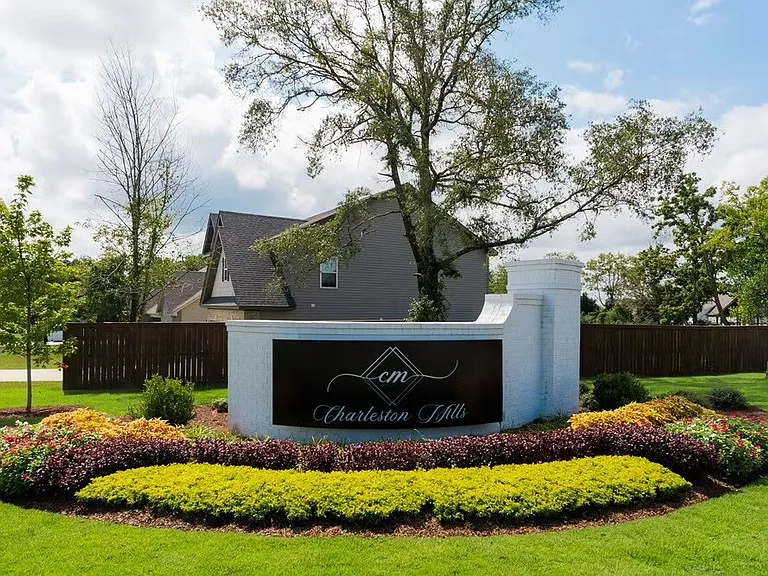 303 Charleston Mills Dr — Photo 17