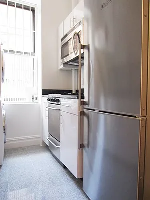 Rented by City Connections Realty | media 44