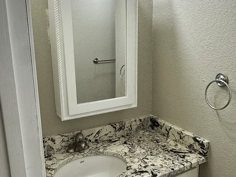 527 Tupelo Dr #100 — Photo 7