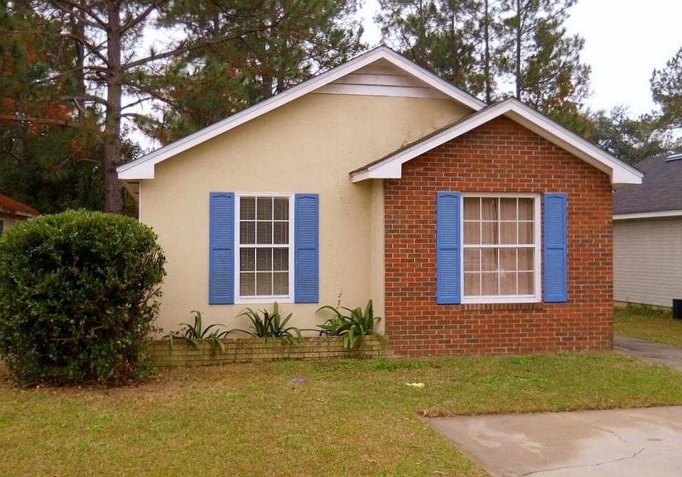 1st image of 2731 Tyndall Dr